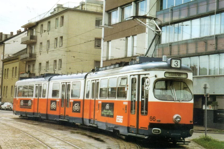 Postkarte: Linz Straßenbahnlinie 3 mit Gelenkwagen 66 am Landgutstr.  Urfahr, Bergbahnhof (1996)