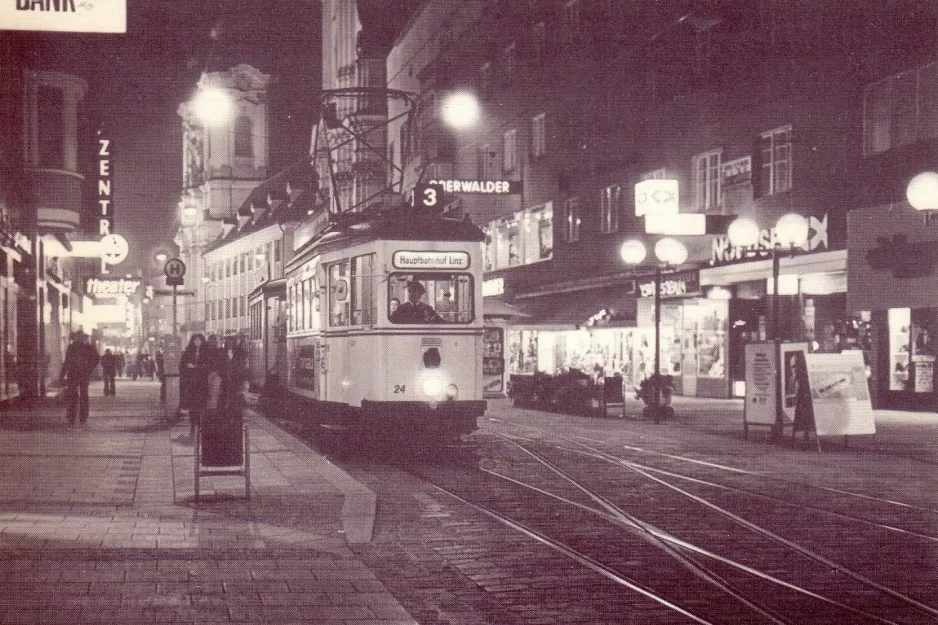 Postkarte: Linz Straßenbahnlinie 3 mit Triebwagen 24 am Mozartkreuzung (1978)