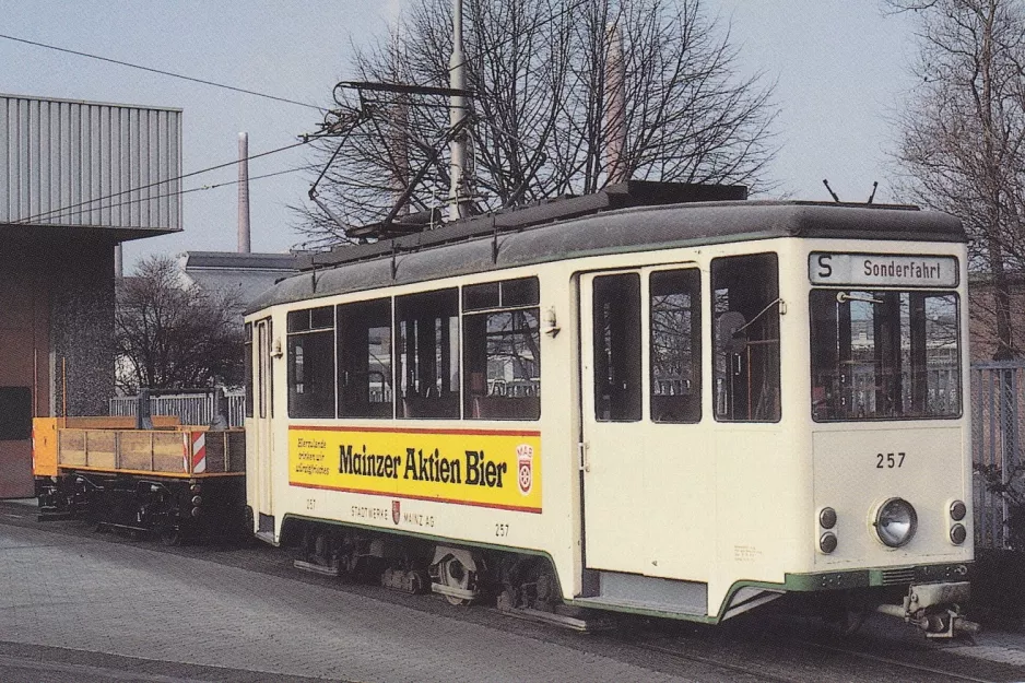 Postkarte: Mainz Triebwagen 257 am Kreyßigstr. (1983)