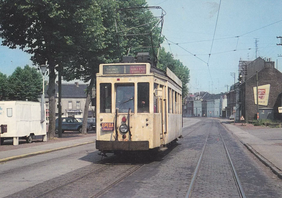 Postkarte: Mons Regionallinie 1 mit Triebwagen 10345 auf Place Communale (1967)