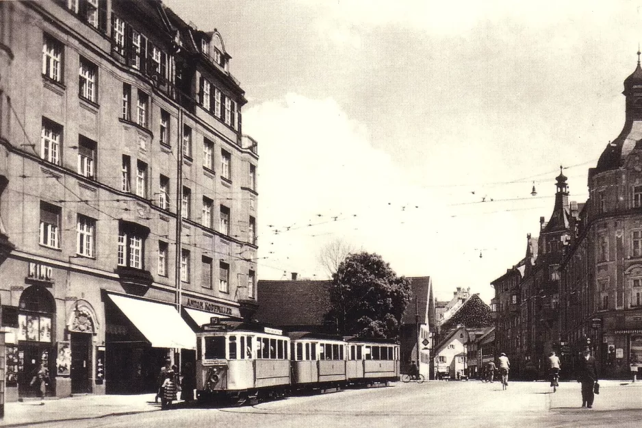 Postkarte: München Straßenbahnlinie 19 auf Marienplatz (1935)