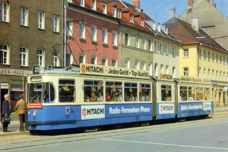 Postkarte: München Straßenbahnlinie 25 mit Gelenkwagen 101 am Mariahilfplatz (1971)