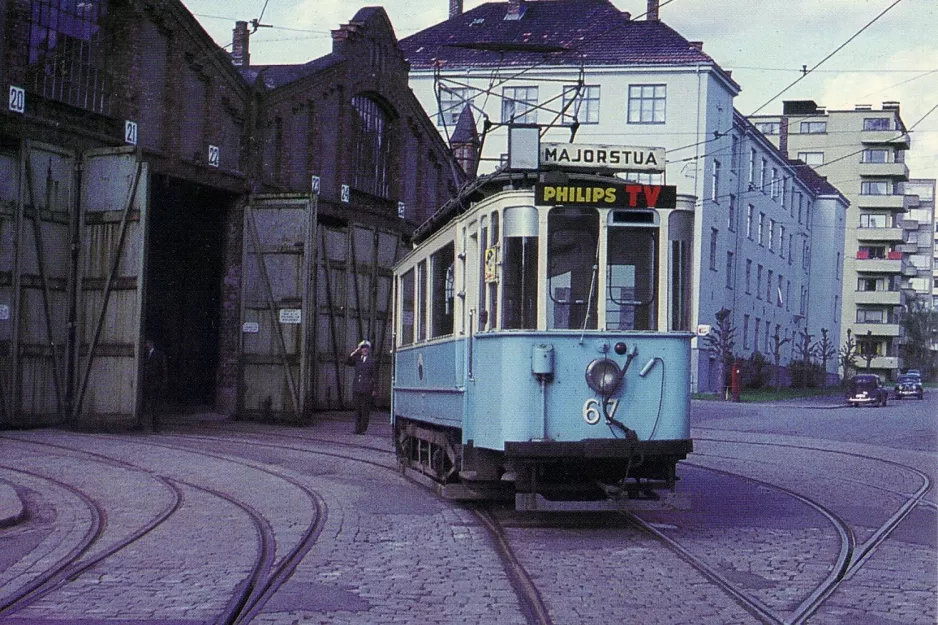 Postkarte: Oslo Triebwagen 502 vor Vognhall 5 (1966)