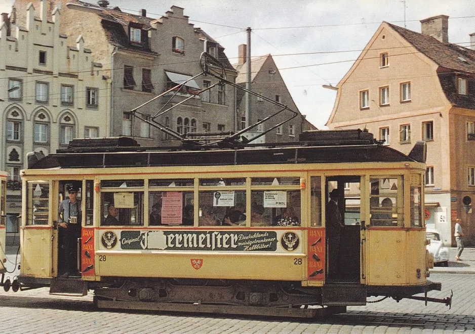 Postkarte: Regensburg Triebwagen 28 auf Arnulftsplatz (1964)