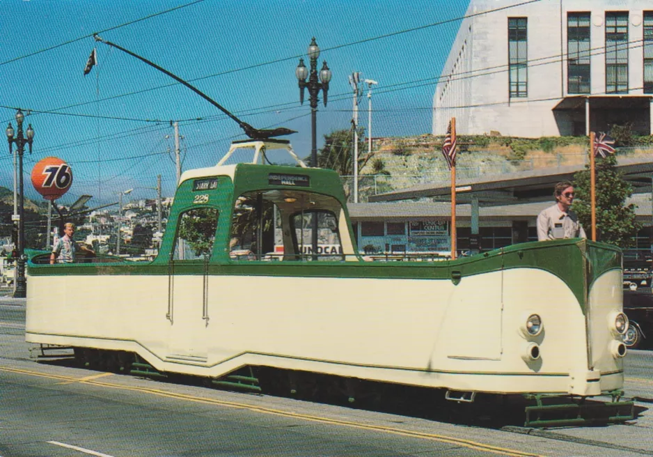 Postkarte: San Francisco F-Market & Wharves mit Triebwagen 228 in der Kreuzung Market Streets/Duboce Avenue (1986)