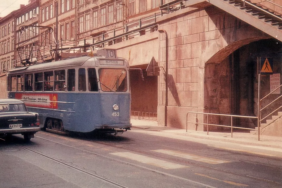 Postkarte: Stockholm Straßenbahnlinie 10 mit Triebwagen 453 auf Hornsgate (1967)