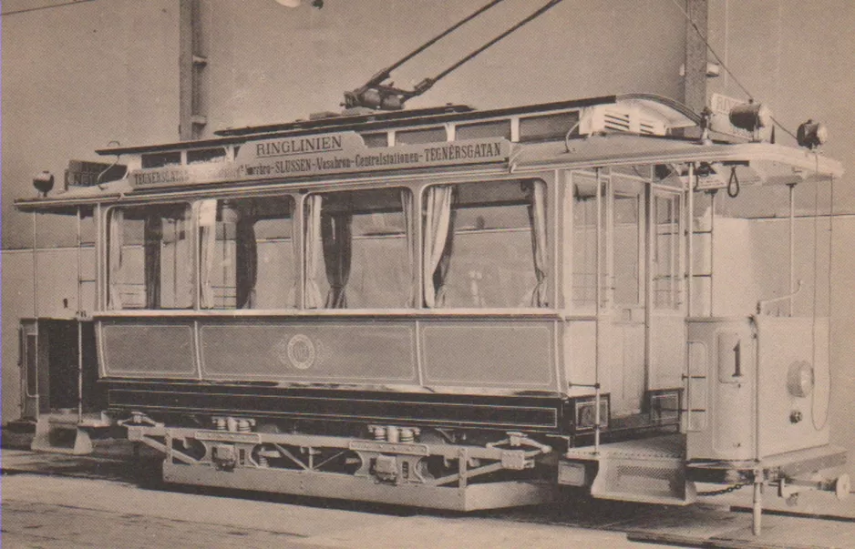 Postkarte: Stockholm Triebwagen 102 auf Tulegatan 8 (1944)