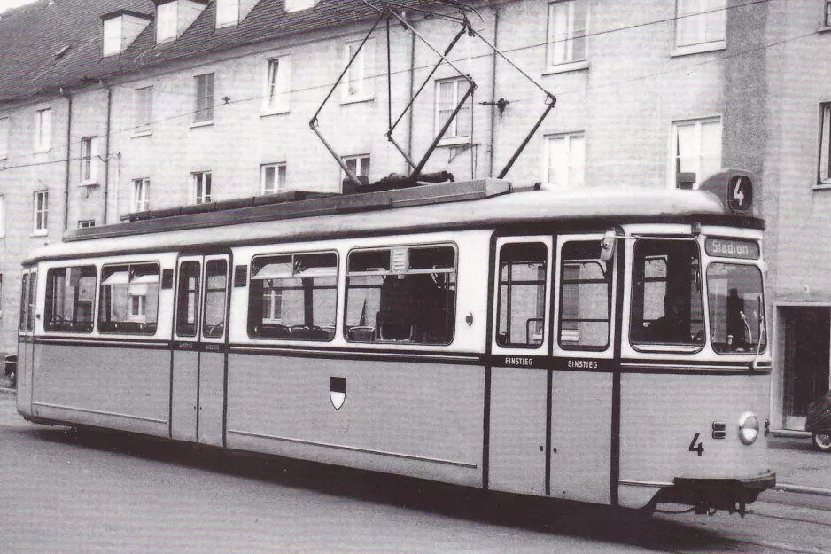 Postkarte: Ulm Straßenbahnlinie 4 mit Triebwagen 4nah SWU Betriebshof (1964)