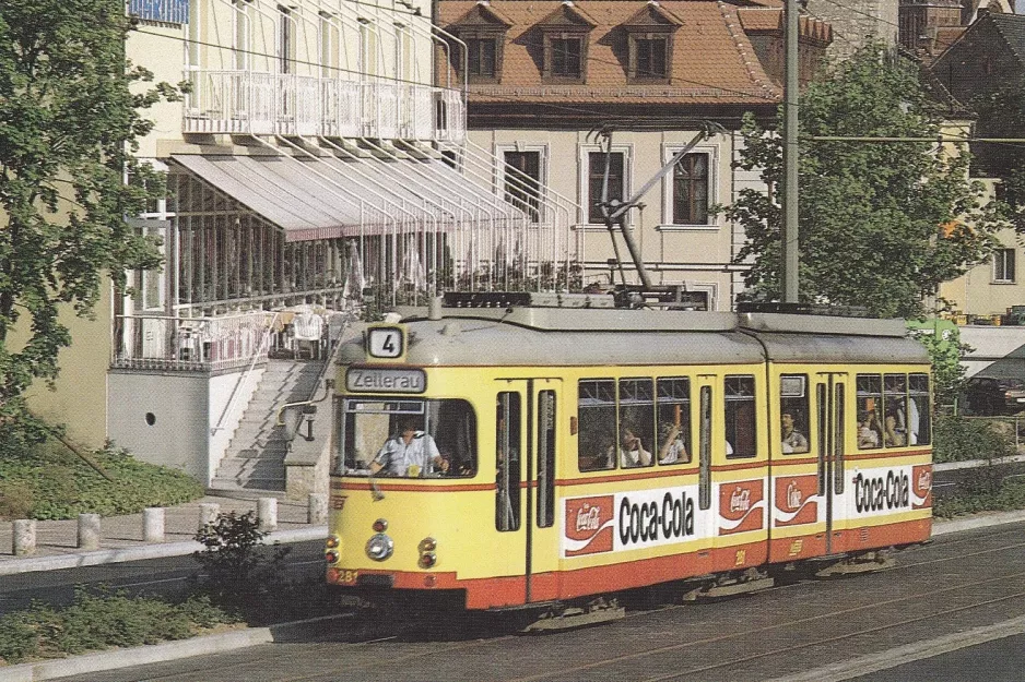 Postkarte: Würzburg Straßenbahnlinie 4 mit Gelenkwagen 81 nahe bei Neue Kongreßzentrum (1986)