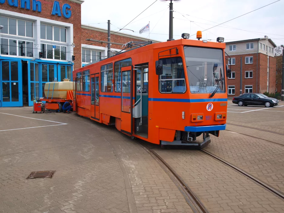 Rostock Arbeitswagen 551 vor Hamburger Str. (2010)