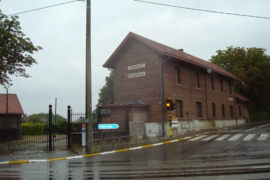 Schepdaal vor Straßenbahndepot (2014)