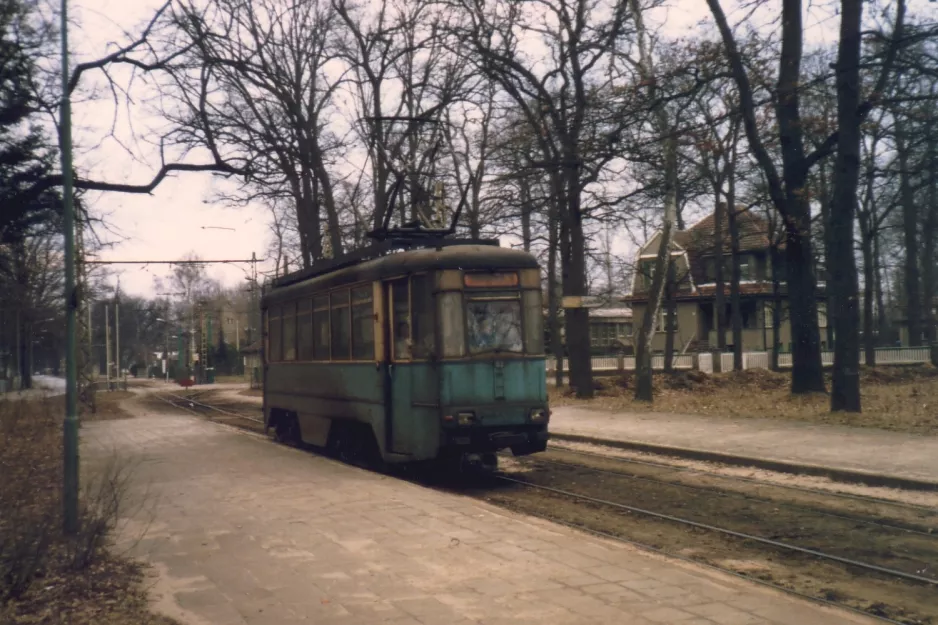 Schöneiche bei Berlin Straßenbahnlinie 88 mit Triebwagen 63 am Rahnsdörfer Straße (1986)