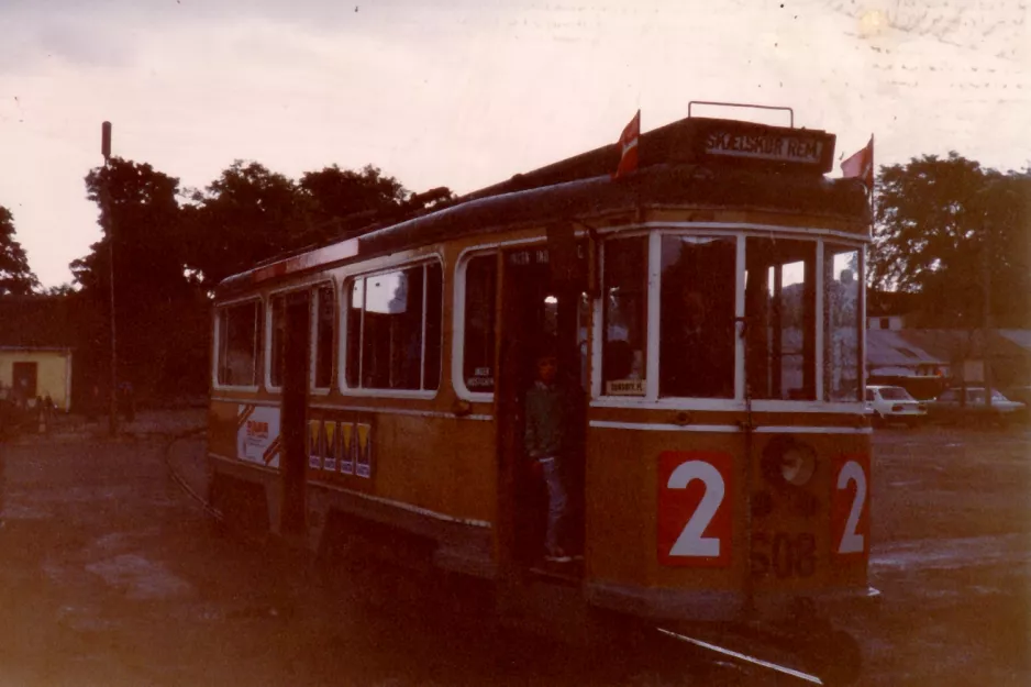 Skælskør Museumslinie mit Triebwagen 608 am Havnepladsen (1988)