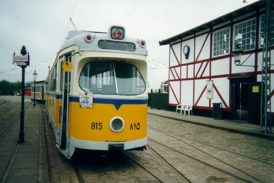 Skjoldenæsholm 1435 mm mit Gelenkwagen 815 am Das Straßenbahnmuseum (2002)