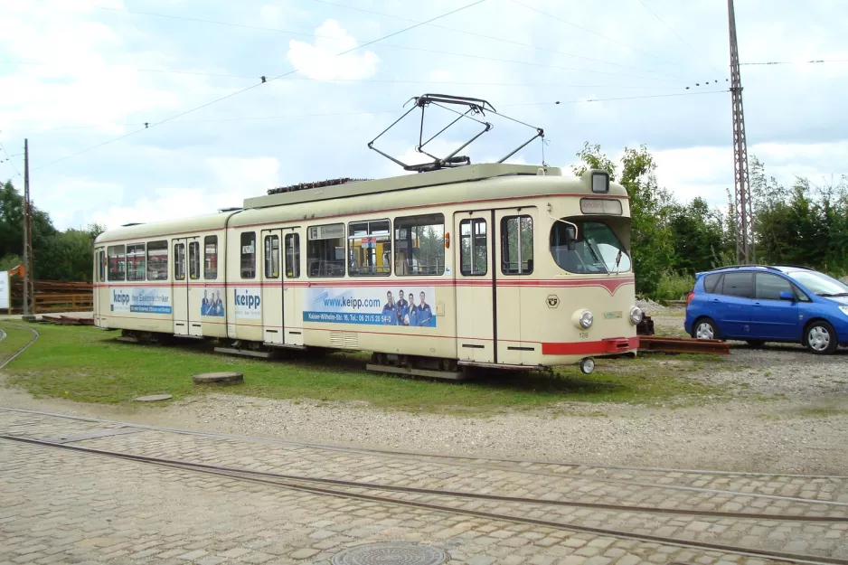 Skjoldenæsholm Gelenkwagen 128 vor Das Straßenbahnmuseum (2007)