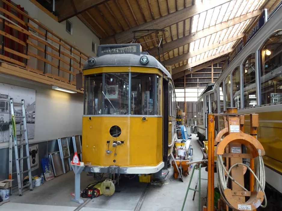 Skjoldenæsholm Triebwagen 1 während der Restaurierung Das Straßenbahnmuseum (2022)