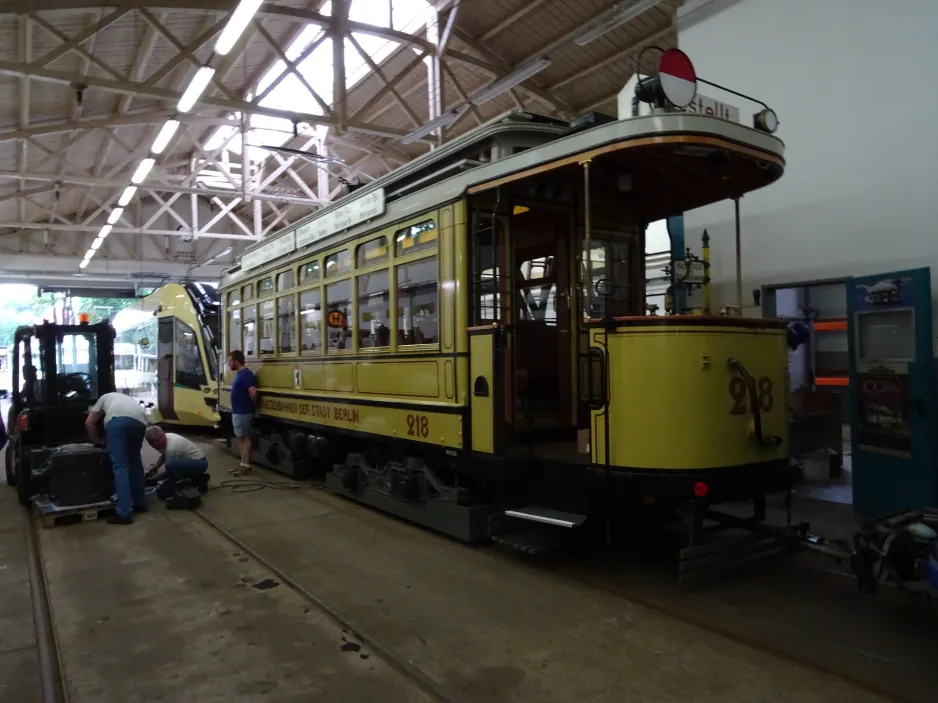 Woltersdorf Museumswagen 218 innen Woltersdorfer Straßenbahn (2024)