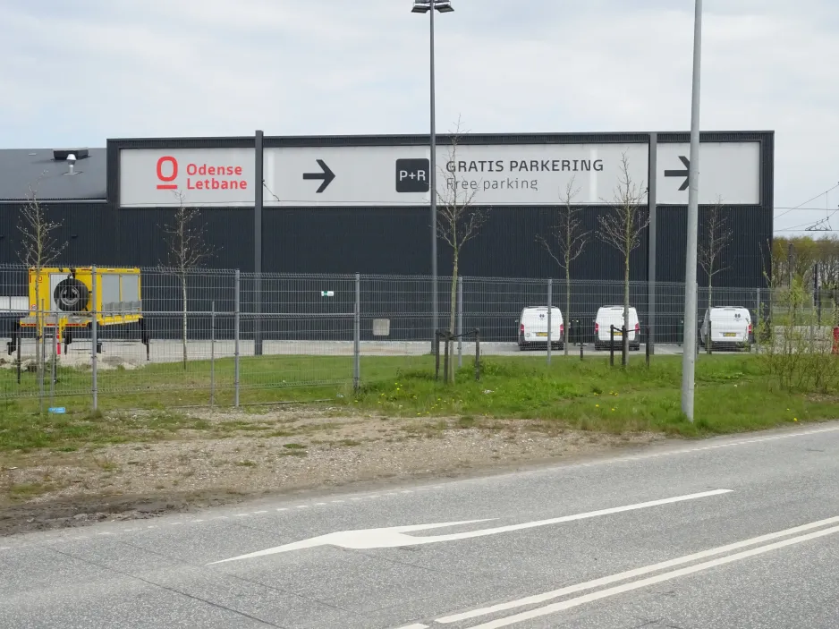 Zeichen: Odense Letbane  vor Kontrol centret (2024)