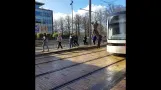 Stadtbahn Odense (Straßenbahnklingel gegen 00:52 Uhr)