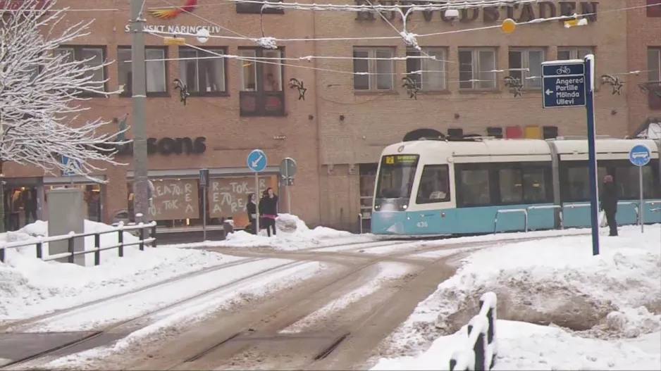 Straßenbahn Typ M32 im Winter Skrud 2011